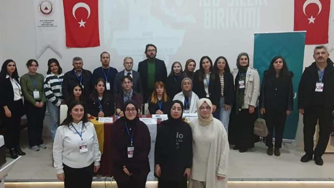 Çorum’da düzenlenen ”Anadolu Mektebi Yazar Okumaları Mustafa Kutlu Bölge Paneli